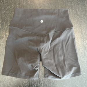 lululemon align black Bike Shorts size 6